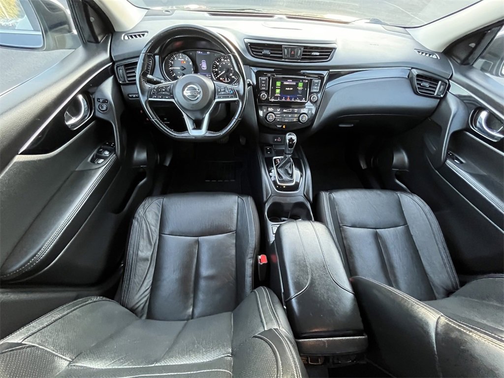 Used 2019 Nissan Rogue Sport SL w/ Premium Package image 21