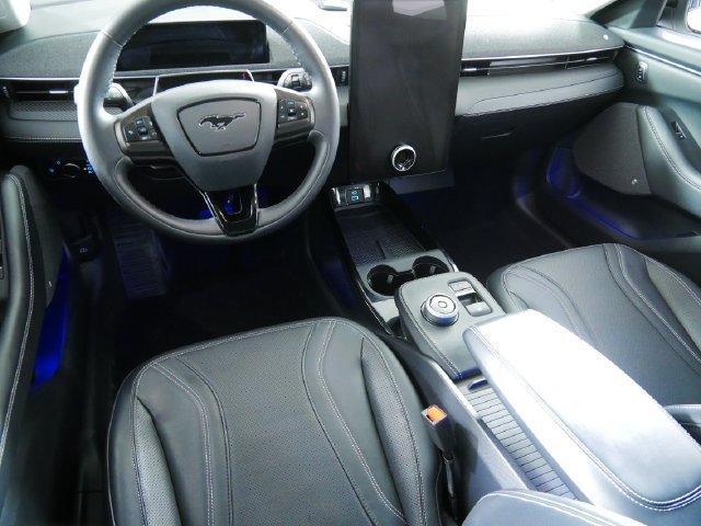 Certified 2024 Ford Mustang Mach-E Premium AWD/4WD image 4