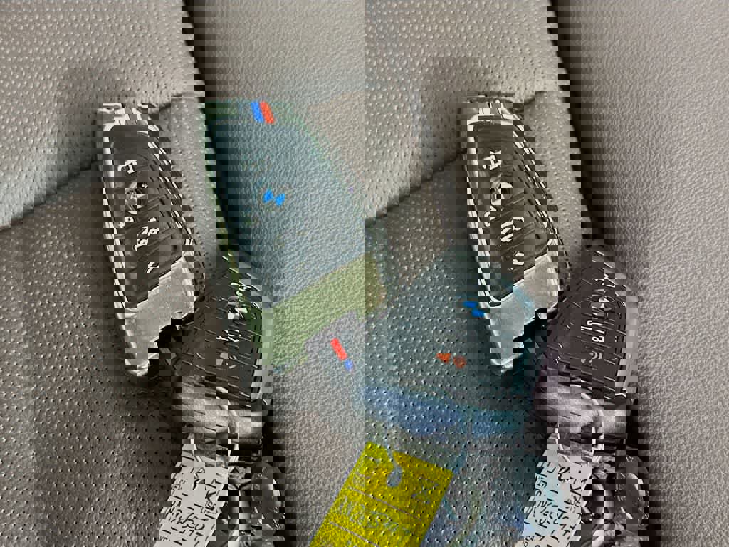 Used 2024 BMW X3 sDrive30i w/ Premium Package w/ZPA image 25