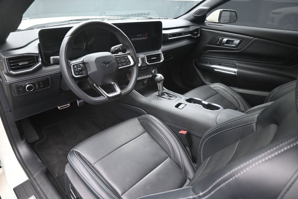 Certified 2025 Ford Mustang GT Premium w/ 60th Anniversary Package RWD image 4