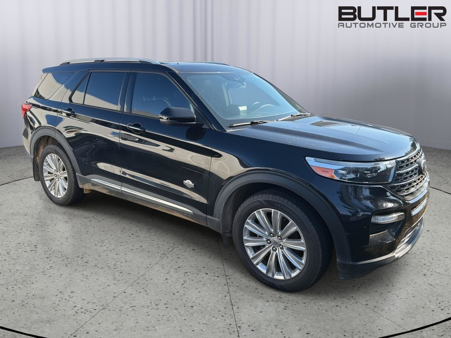 Certified 2022 Ford Explorer King Ranch w/ Premium Technology Package AWD/4WD image 6