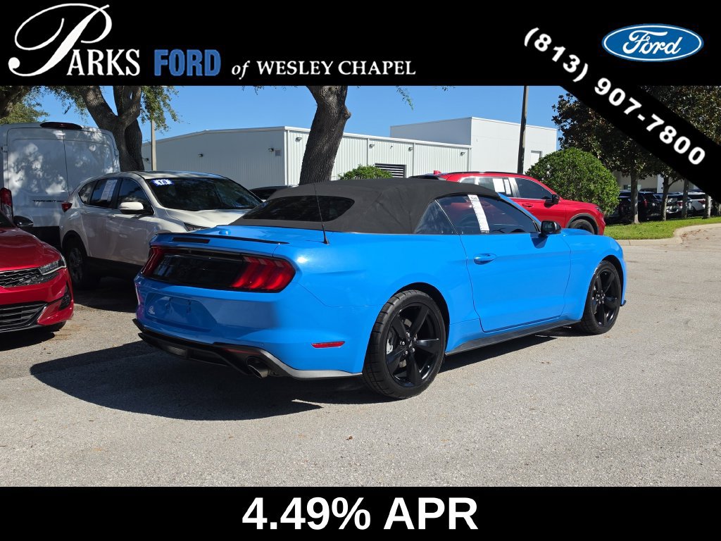 Certified 2022 Ford Mustang Convertible w/ Equipment Group 101A RWD image 5