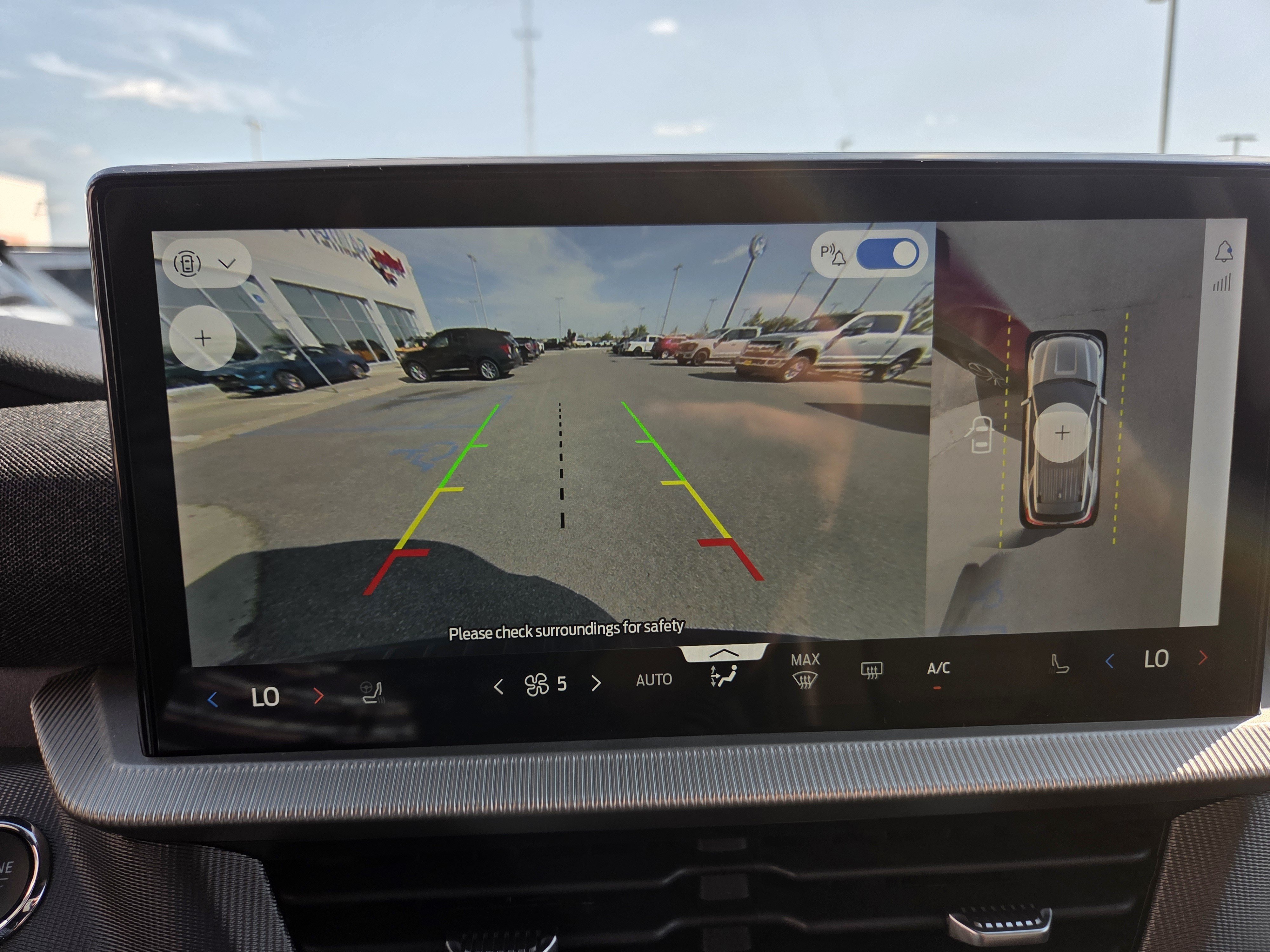 Certified 2025 Ford Explorer ST-Line AWD/4WD image 19