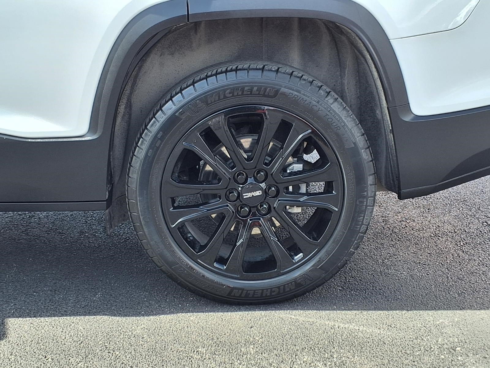 Used 2023 GMC Acadia SLT w/ Elevation Edition FWD image 10