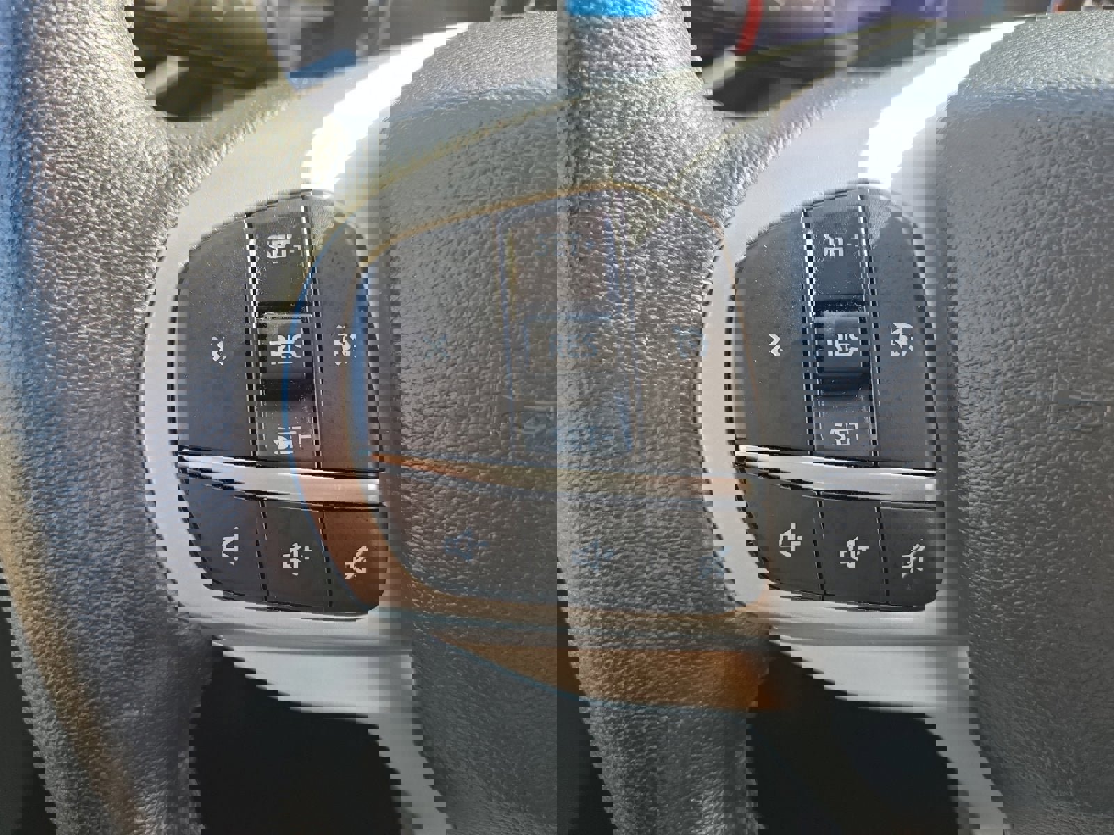 Certified 2023 Ford Explorer XLT w/ Equipment Group 202A image 14