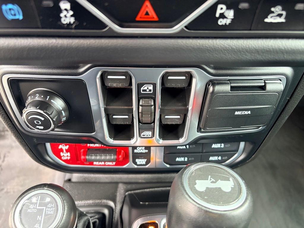 Used 2024 Jeep Wrangler Unlimited Rubicon 4xe image 14