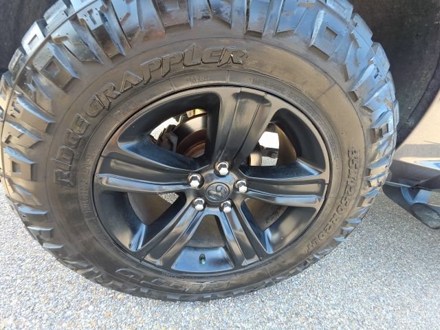 Used 2018 RAM 1500 Sport w/ Sport Premium Group AWD/4WD image 15