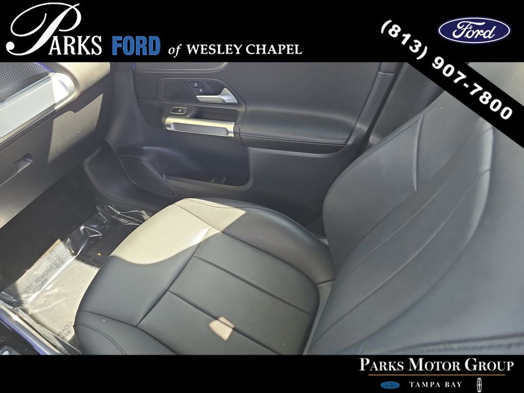 Used 2022 Mercedes-Benz GLB 250 4MATIC image 14