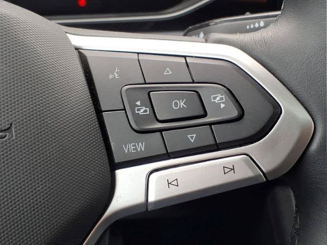 Used 2025 Volkswagen Jetta SE FWD image 23