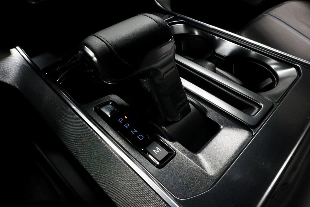 Certified 2024 Ford F150 Platinum w/ Equipment Group 702A High image 33