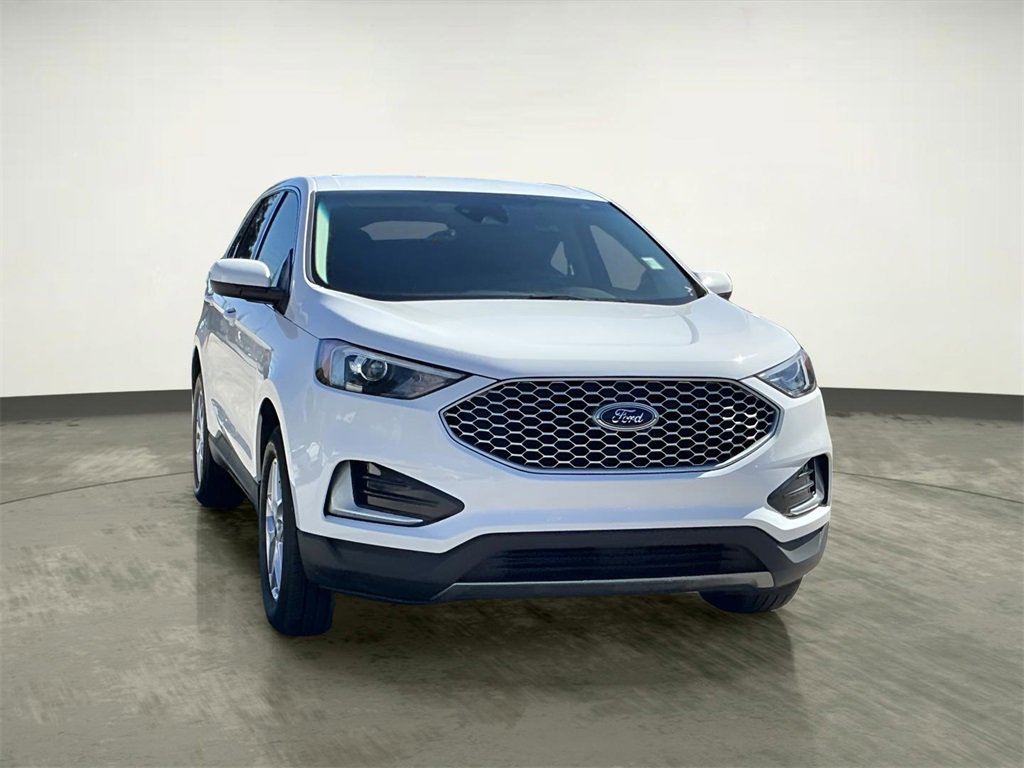 Certified 2024 Ford Edge SEL image 17