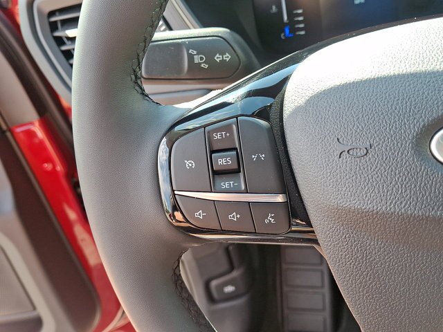 Certified 2023 Ford Escape Active AWD/4WD image 9