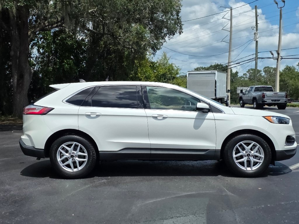 Certified 2024 Ford Edge SEL w/ Convenience Package AWD/4WD image 9