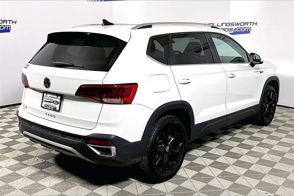Used 2024 Volkswagen Taos SE image 9