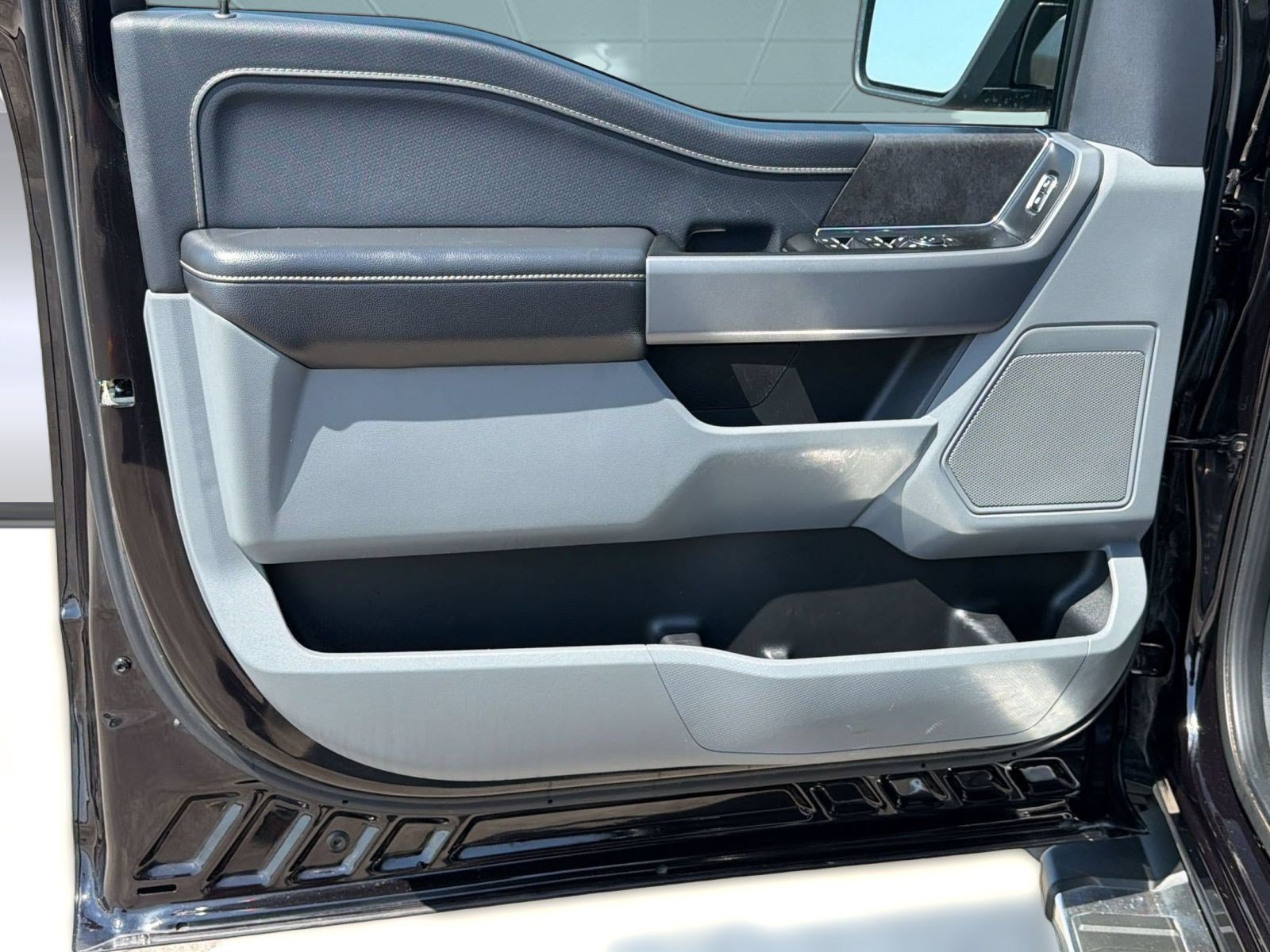 Certified 2025 Ford F150 XLT AWD/4WD image 14