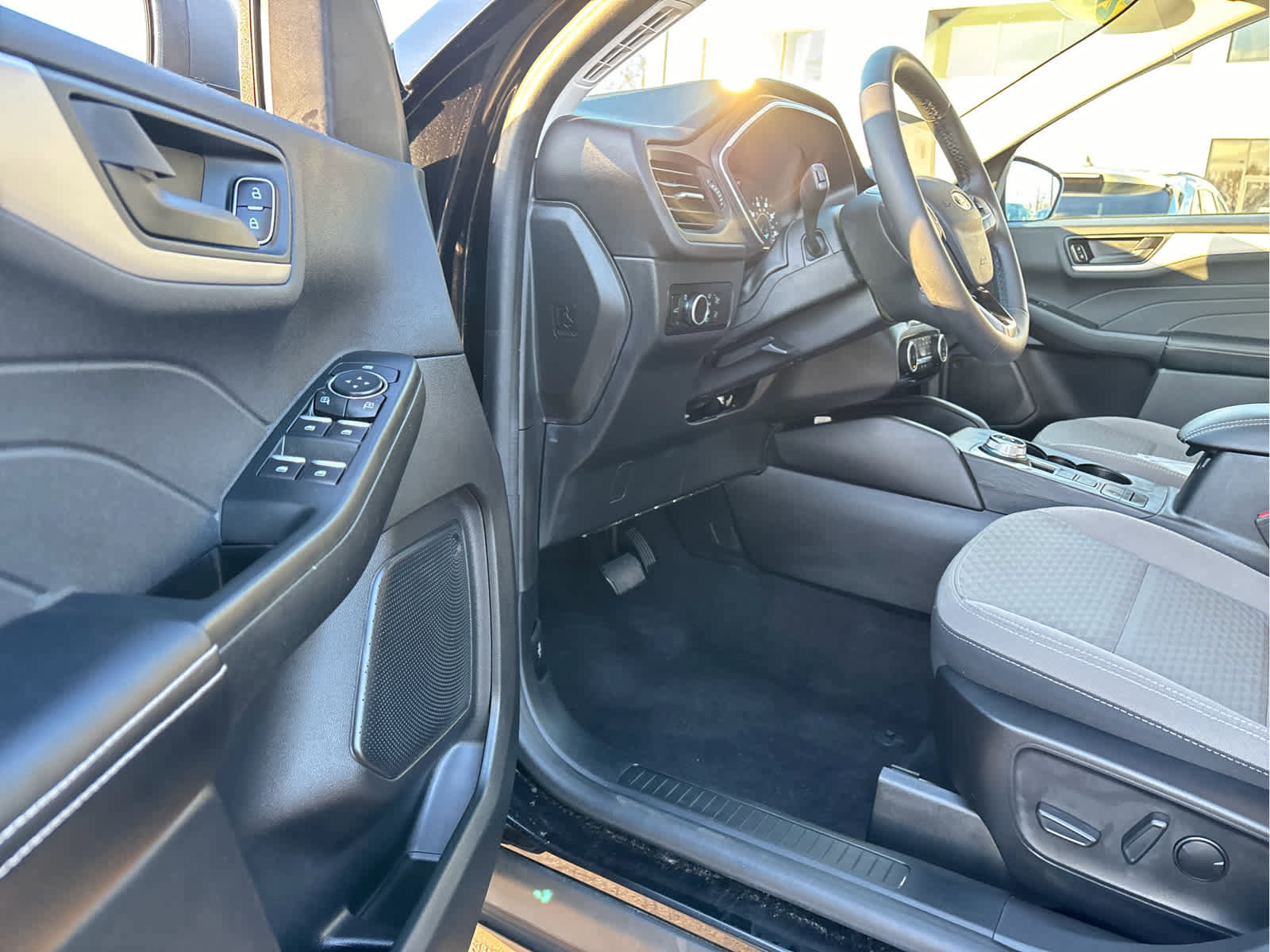 Certified 2022 Ford Escape SE w/ Convenience Package image 7