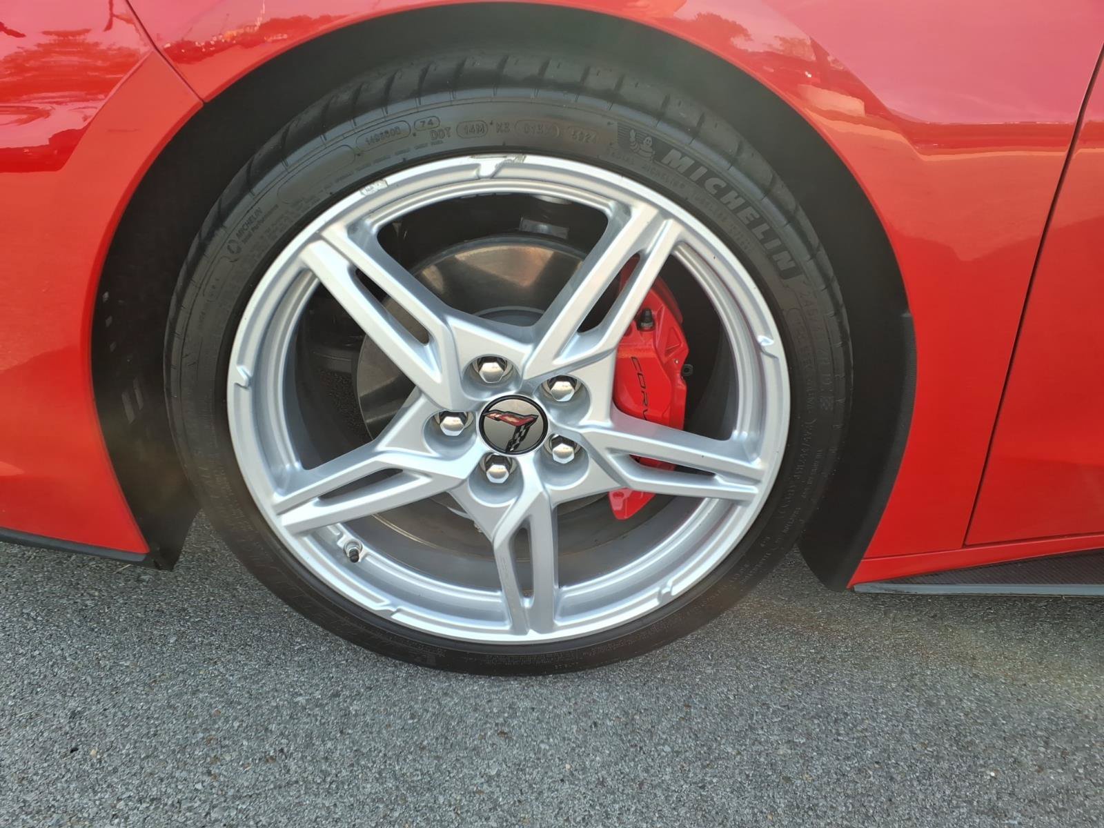 Used 2020 Chevrolet Corvette Stingray Premium Cpe w/ 3LT Preferred Equipment Group RWD image 9