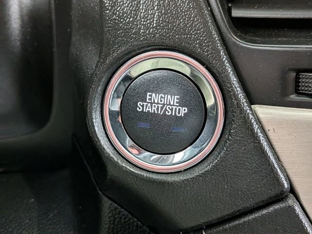 Used 2018 GMC Yukon Denali AWD/4WD image 25