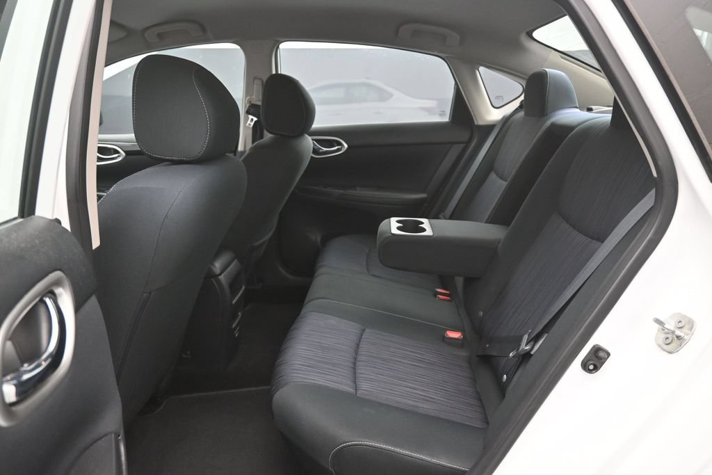 Used 2019 Nissan Sentra SV FWD image 7