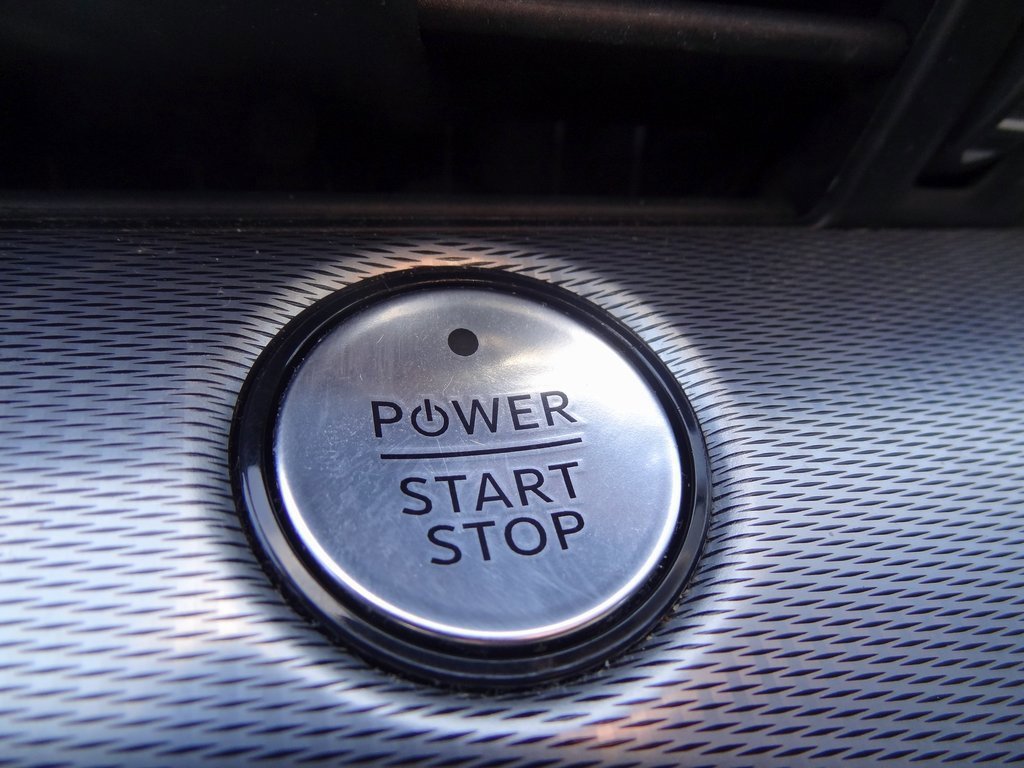 Certified 2022 Ford Mustang Mach-E GT image 11