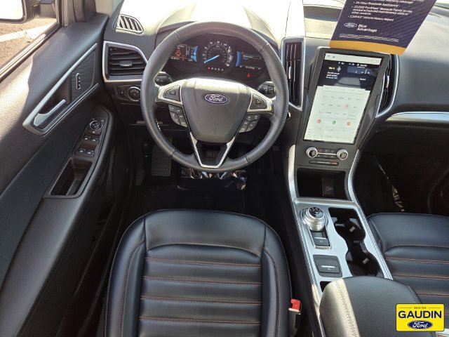 Certified 2023 Ford Edge SEL w/ Sport Appearance Package AWD/4WD image 13