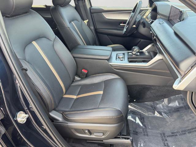 Used 2025 MAZDA CX-90 3.3 Turbo S w/ Premium Package AWD/4WD image 7