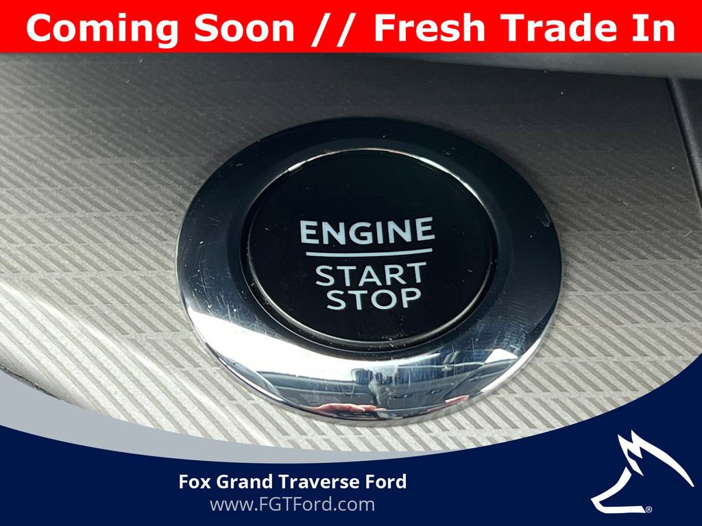 Certified 2023 Ford Explorer XLT w/ Equipment Group 202A image 31