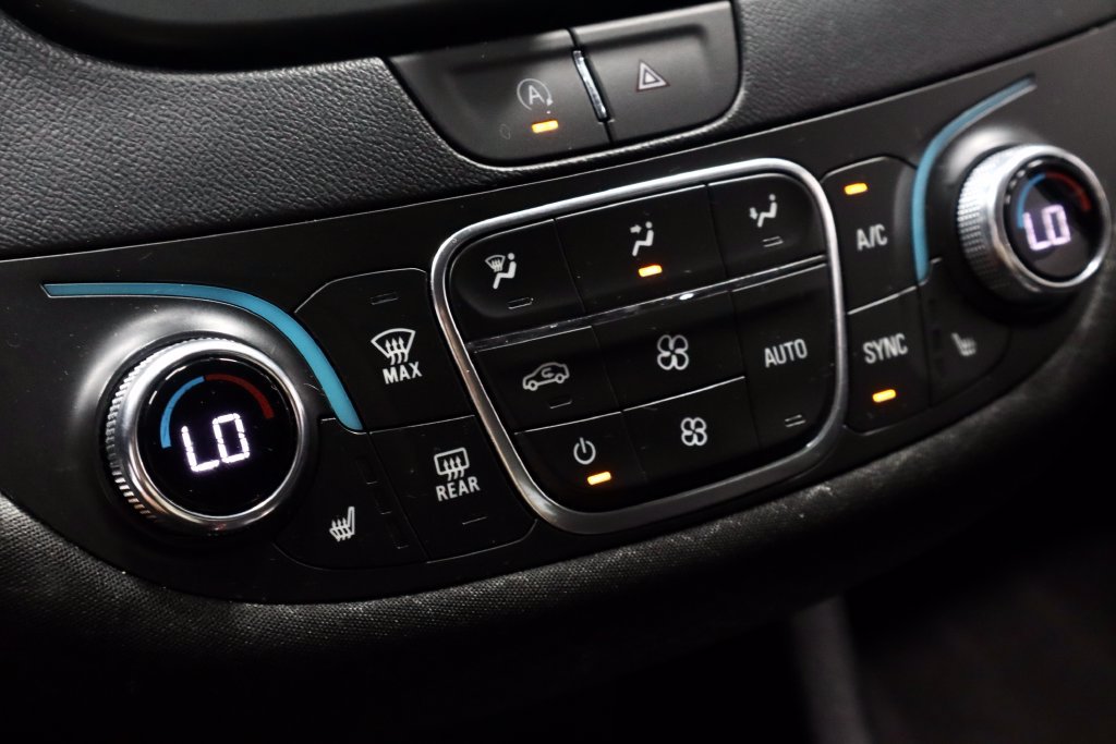Used 2024 Chevrolet Malibu LT FWD image 31