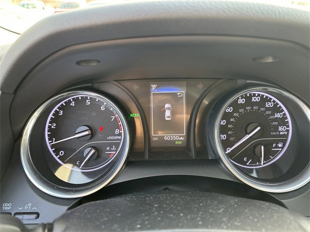 Used 2020 Toyota Camry SE image 21
