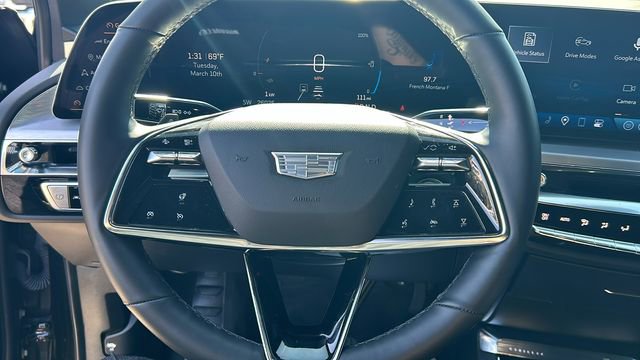 Used 2025 Cadillac Lyriq Luxury image 20