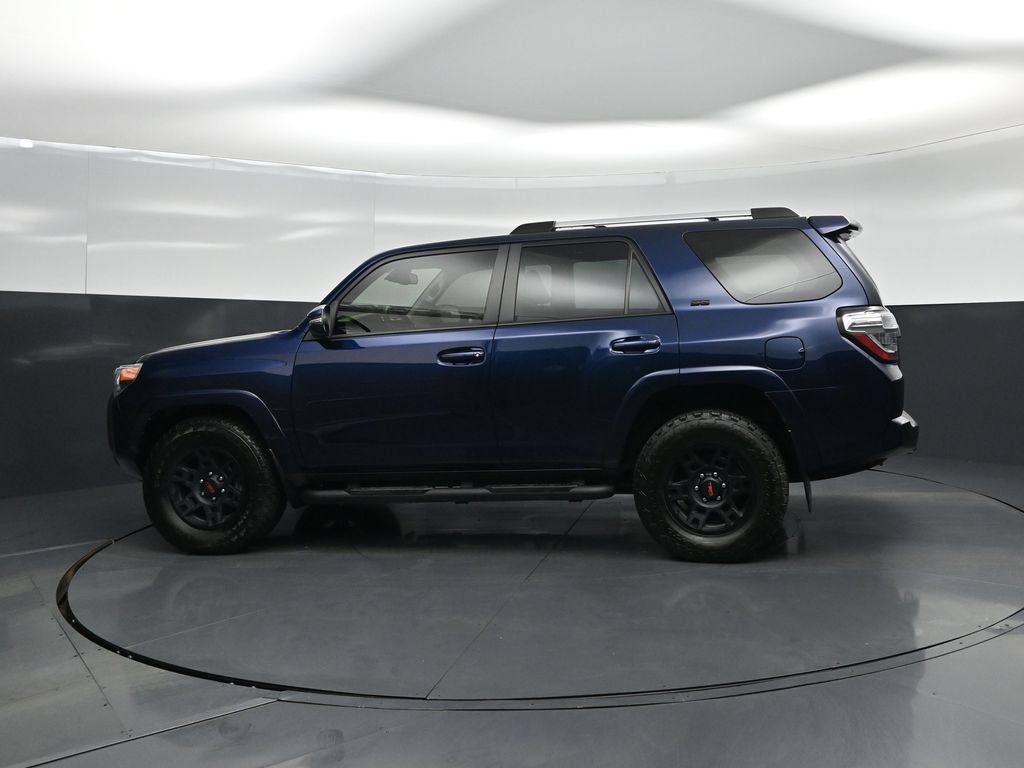 Used 2023 Toyota 4Runner SR5 Premium w/ Moonroof Package RWD image 31