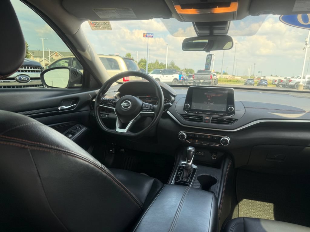 Used 2020 Nissan Altima 2.5 SR w/ Premium Package FWD image 52