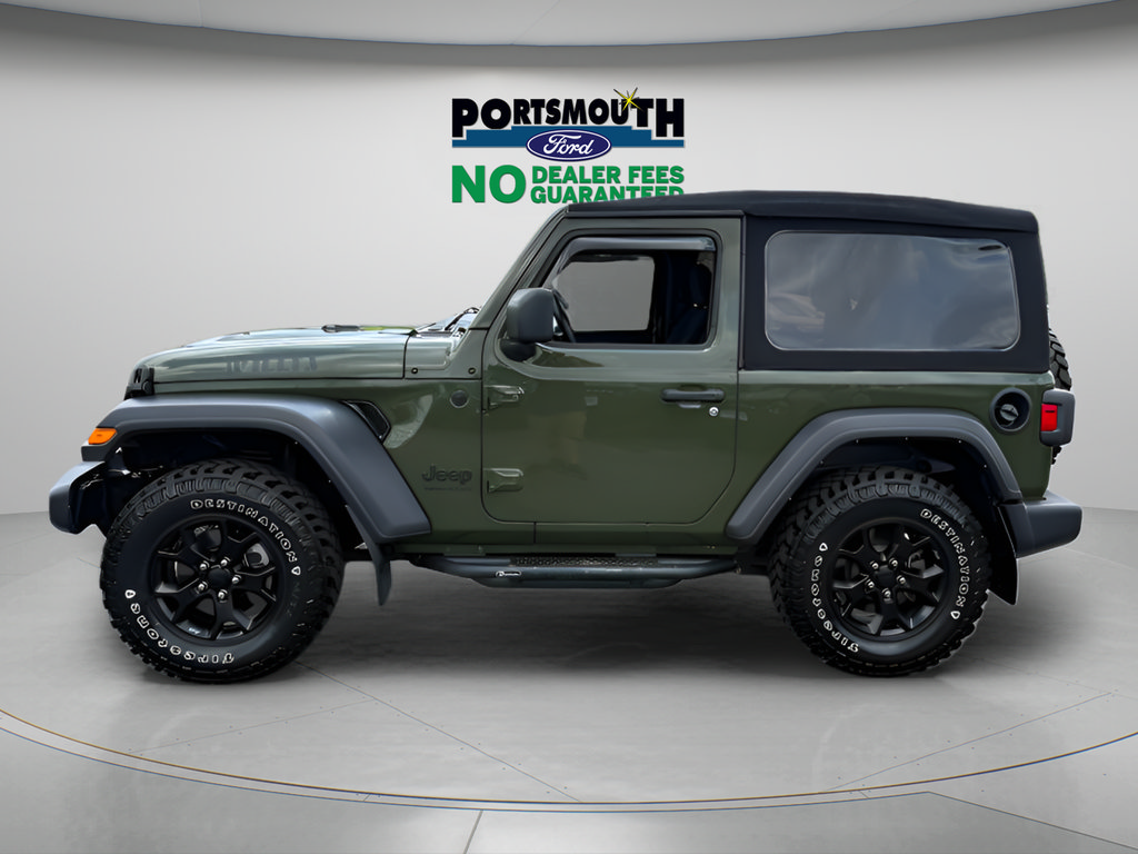 Used 2021 Jeep Wrangler Sport AWD/4WD image 2