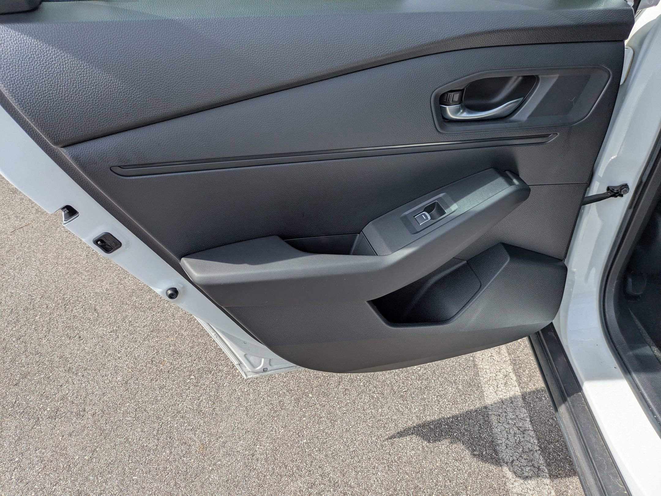 Used 2023 Honda Accord EX image 24