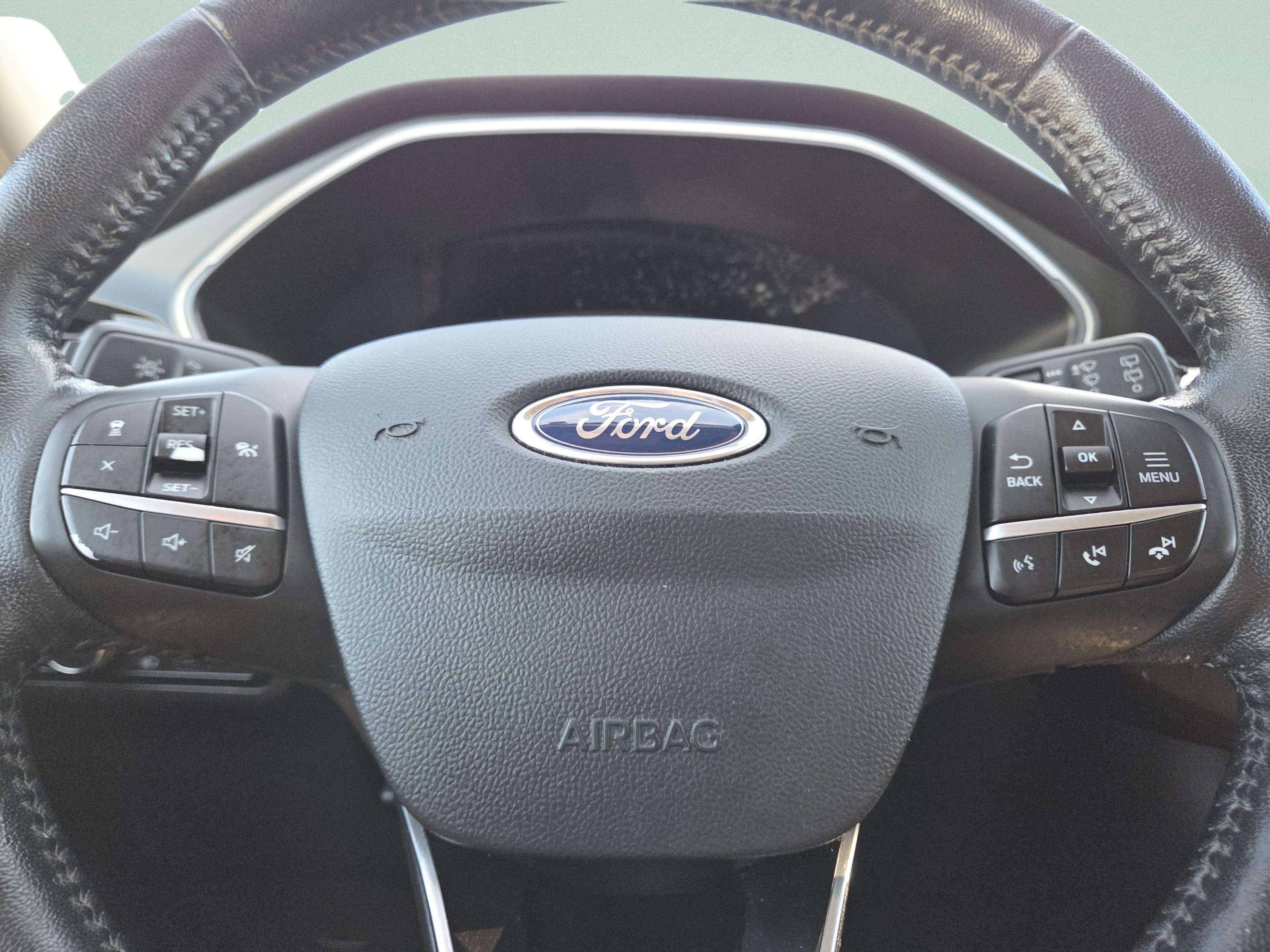 Certified 2020 Ford Escape SEL AWD/4WD image 34