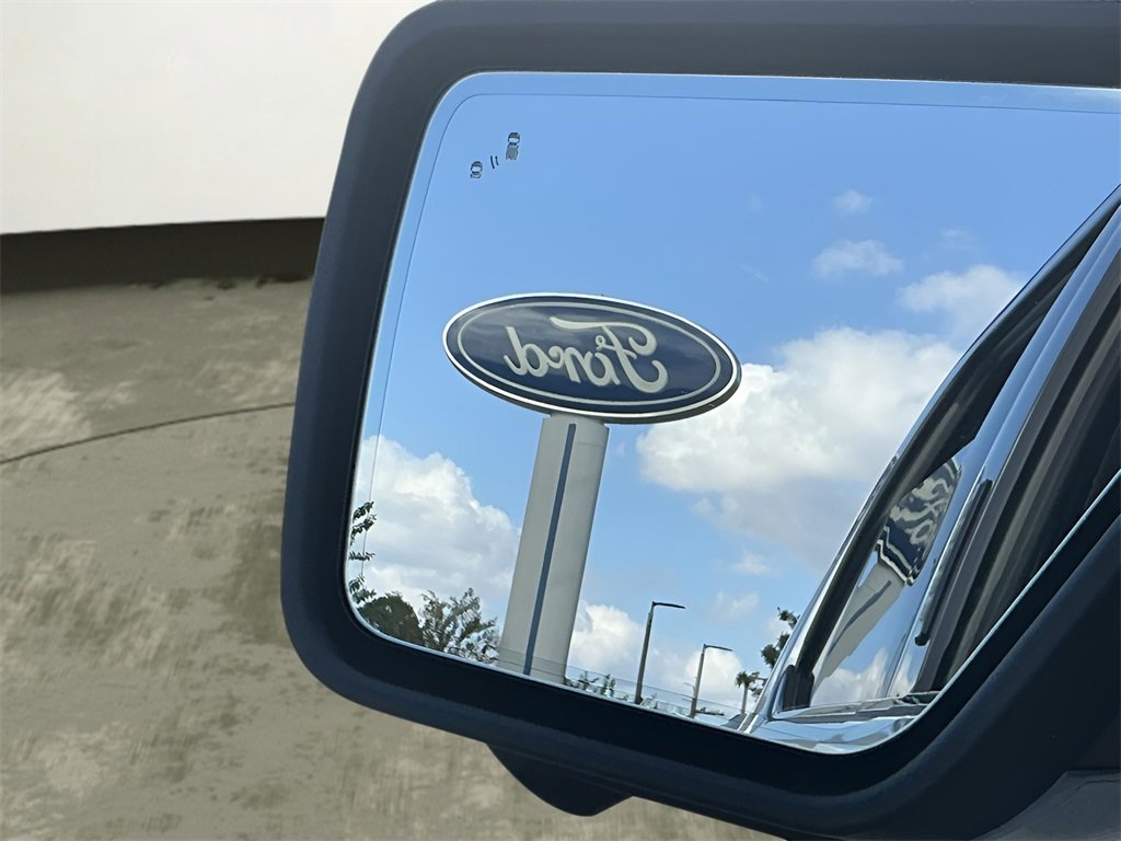 Certified 2022 Ford F150 Lightning Lariat image 47