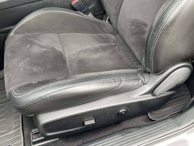 Used 2021 Dodge Challenger R/T Scat Pack w/ Plus Package RWD image 17