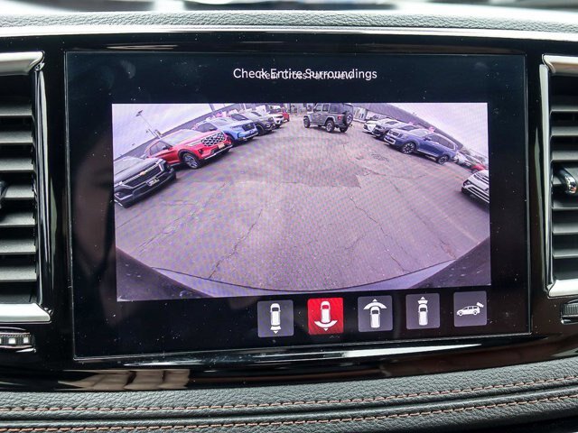 Used 2024 Chrysler Pacifica Pinnacle AWD/4WD image 30