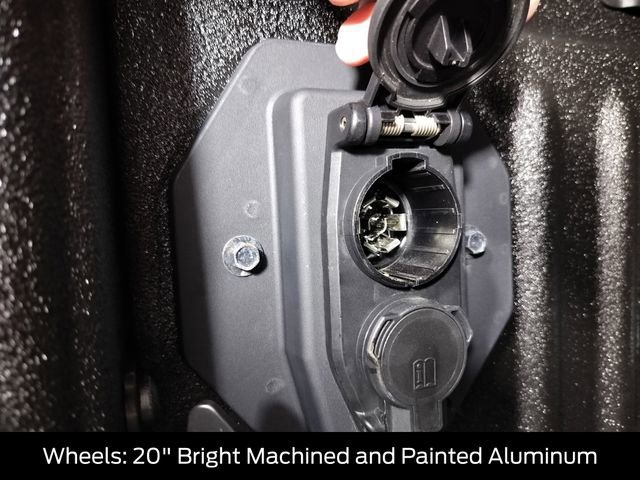 Certified 2025 Ford F350 Platinum image 36