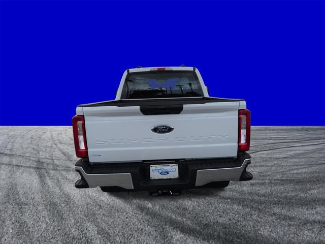 Certified 2026 Ford F250 XL w/ XL Off-Road Package AWD/4WD image 5