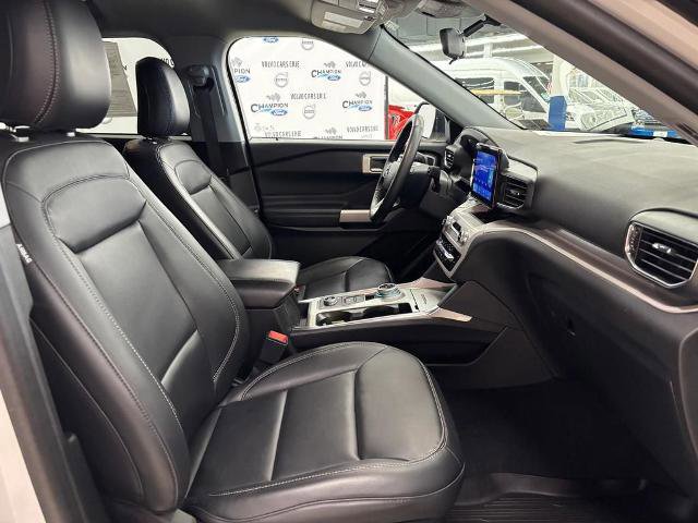 Certified 2023 Ford Explorer XLT w/ Equipment Group 202A image 15