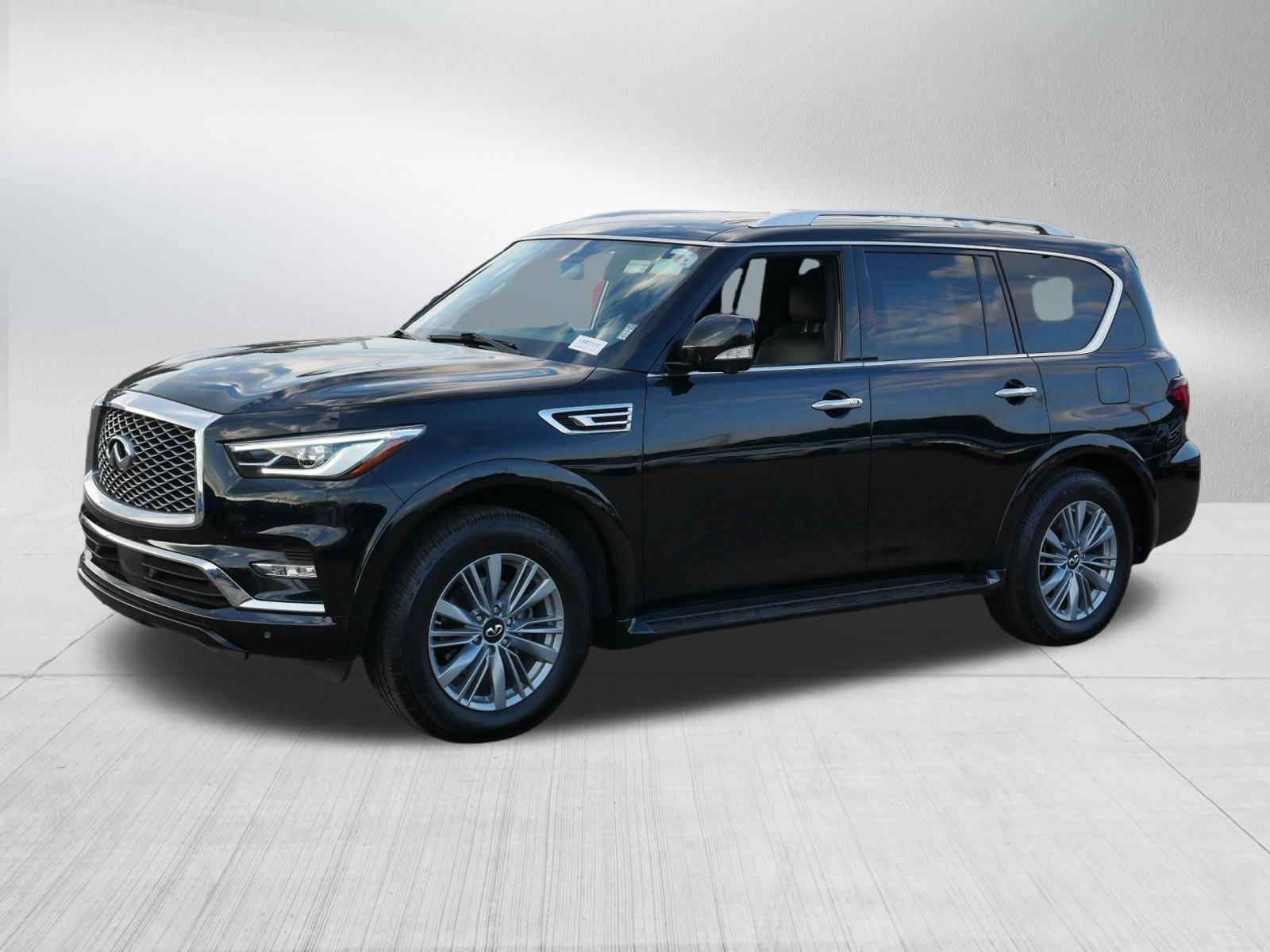 Used 2023 INFINITI QX80 Luxe AWD/4WD image 3
