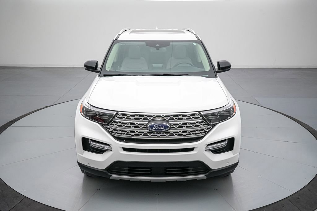 Certified 2023 Ford Explorer Limited w/ Limited Technology Package image 9
