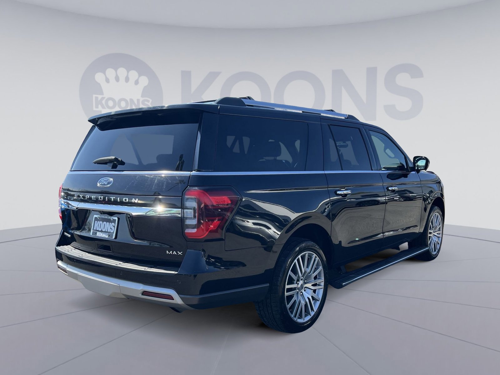 Certified 2023 Ford Expedition Max Limited image 5