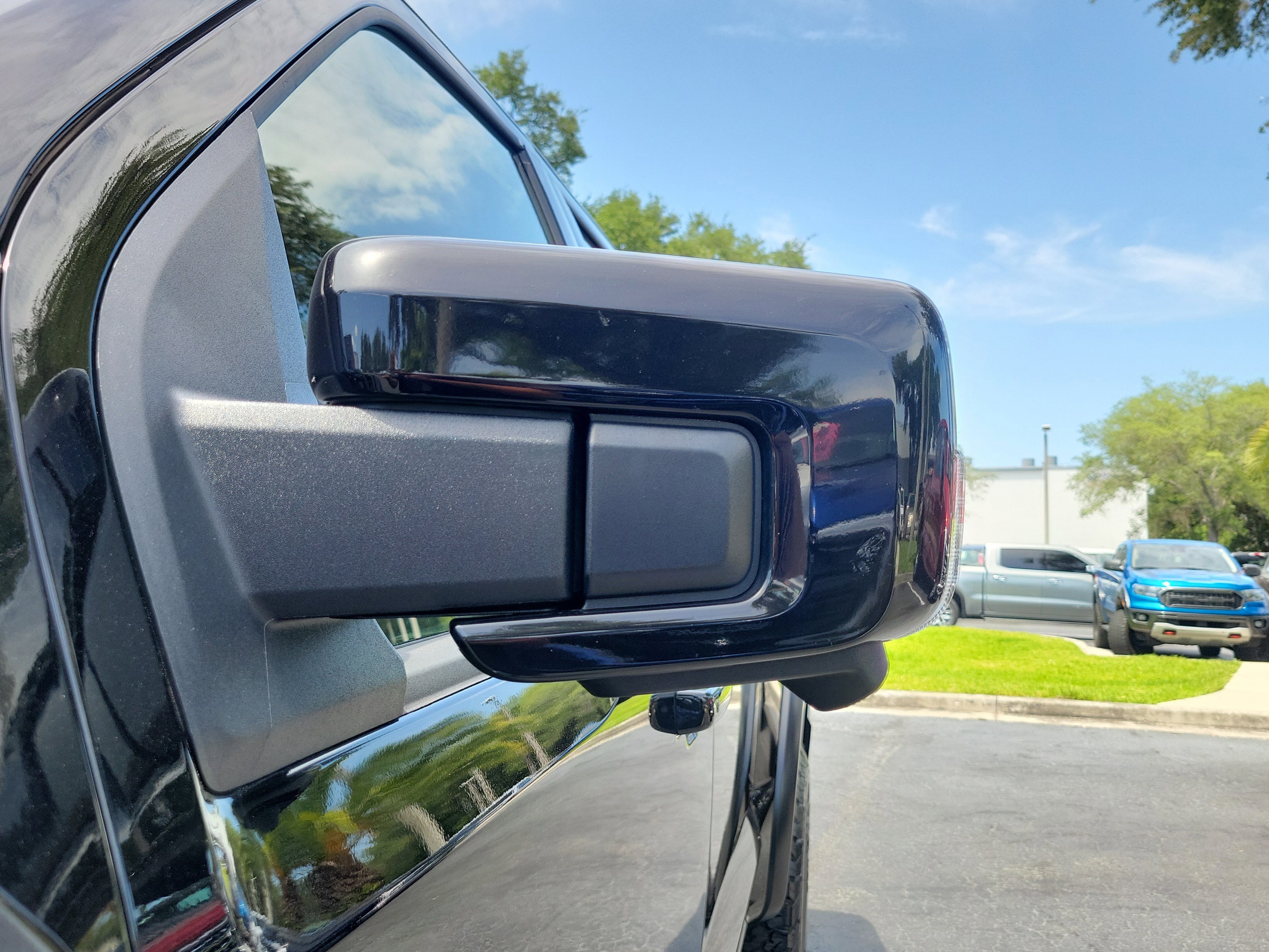 Certified 2025 Ford F150 Raptor w/ Equipment Group 803A Raptor R AWD/4WD image 4