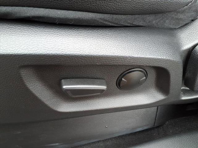 Certified 2023 Ford Ranger Lariat w/ Tremor Off-Road Package AWD/4WD image 18