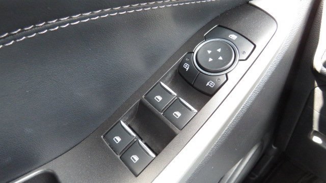 Certified 2022 Ford Explorer XLT w/ Equipment Group 202A image 26