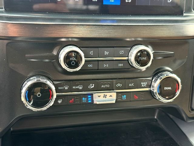 Certified 2024 Ford F250 Lariat w/ Chrome Package image 19