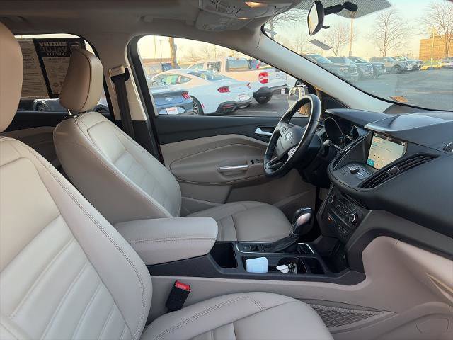 Certified 2019 Ford Escape SEL image 34
