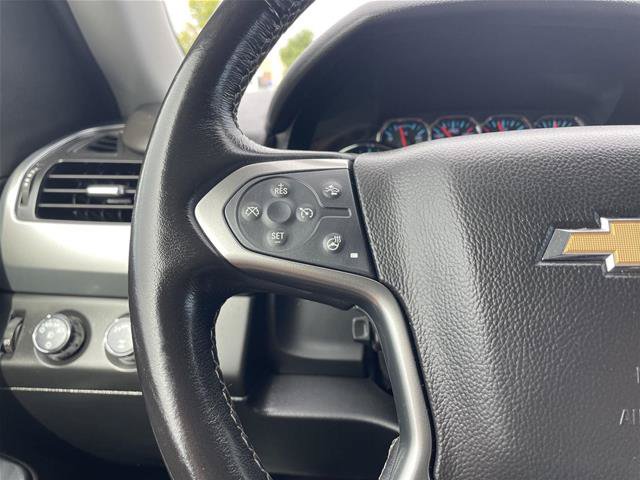 Used 2020 Chevrolet Suburban LT AWD/4WD image 13